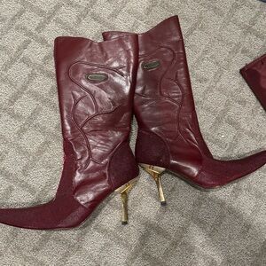 Leather maroon cowgirl boots 9